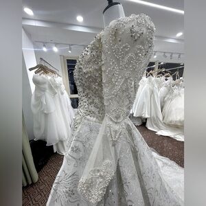 Wedding dress Beaded Ivory Bridal Gown Wedding Bride